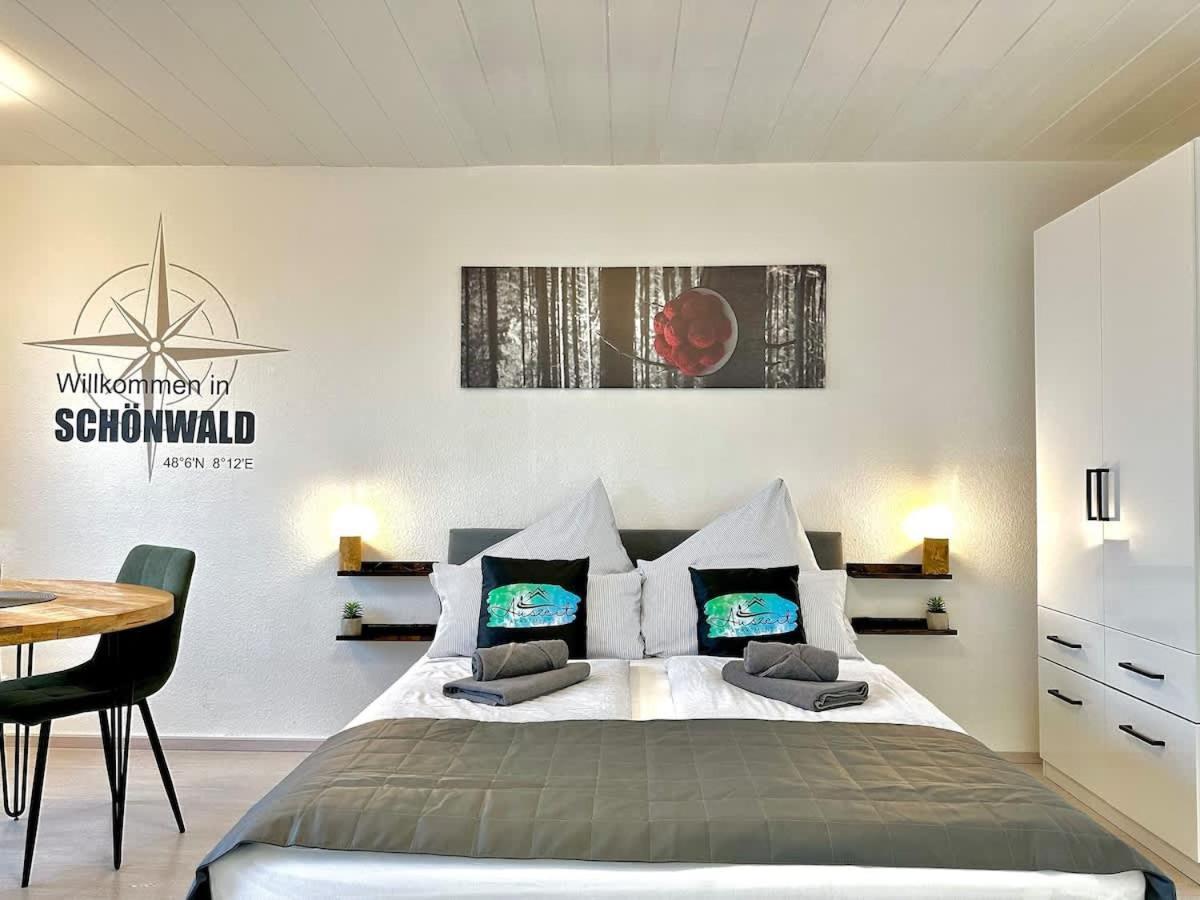 Relaxapartments Black Forest Nature Mit Beheiztem Indoor-Pool Und Sauna - Sonnenbalkon Mit Blick Ins Gruene, Schnelles Internet, Naehe Triberger Wasserfaelle, Fuer Bis Zu 2 Personen Schönwalde 外观 照片